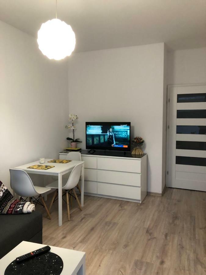 ורשה Apartamenty Metro Slodowiec, Free Parking Zeromskiego 1 Cmkp- 5 Min מראה חיצוני תמונה