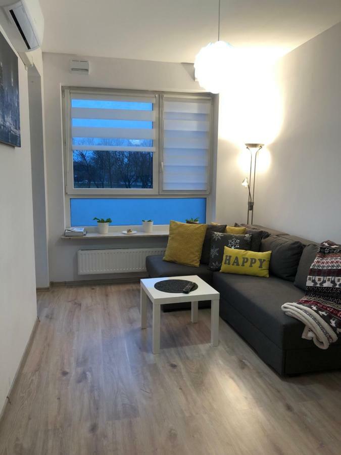 ורשה Apartamenty Metro Slodowiec, Free Parking Zeromskiego 1 Cmkp- 5 Min מראה חיצוני תמונה